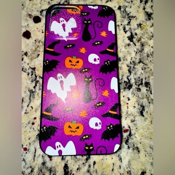 IPHONE 13 PRO MAX HALLOWEEN CASE - Picture 1 of 3